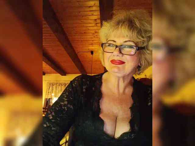 BoloshkaBlonda webcam