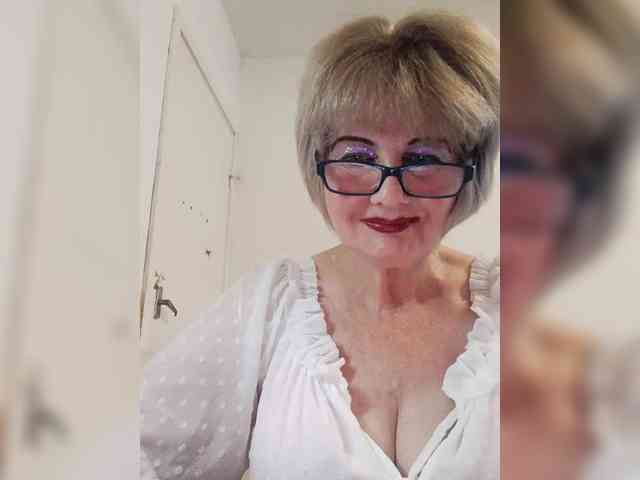 BoloshkaBlonda webcam