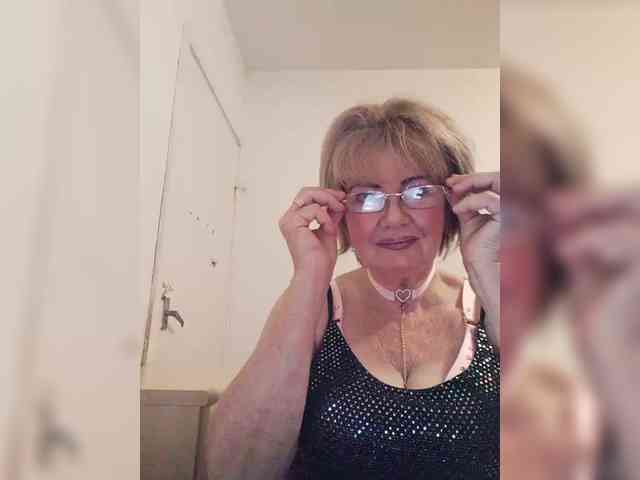 BoloshkaBlonda webcam