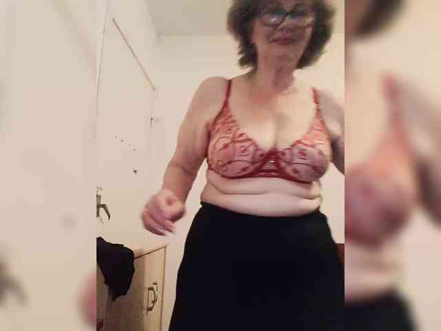 MoonGoddess webcam