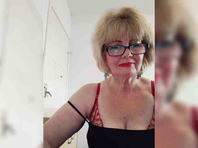 KASANDRABOLOSHKA Sex Cam Show