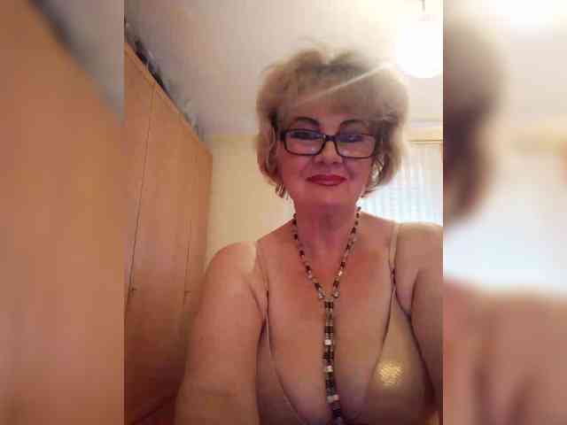 BoloshkaBlonda webcam