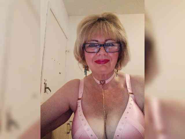 BoloshkaBlonda webcam