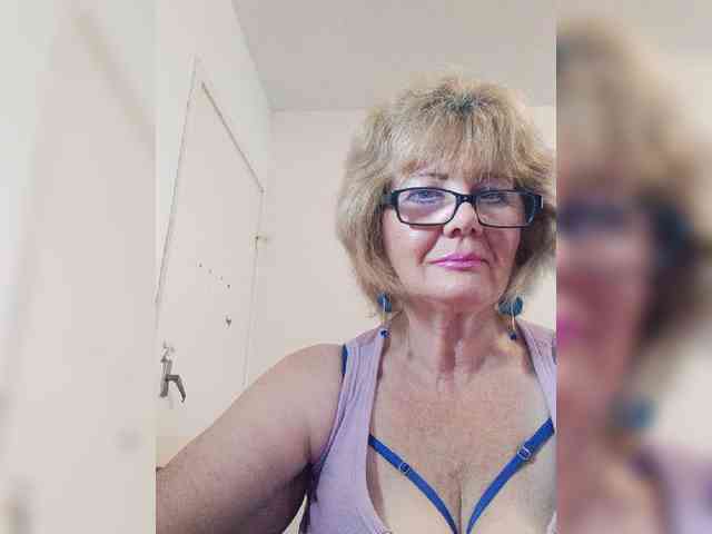 BoloshkaBlonda webcam