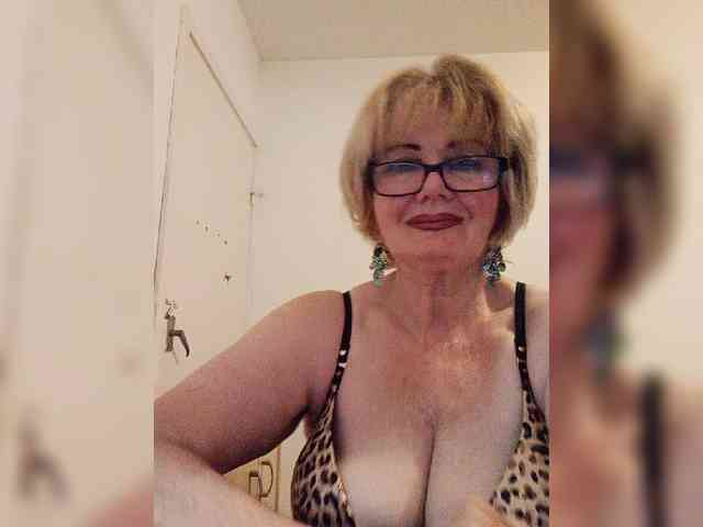 BoloshkaBlonda webcam