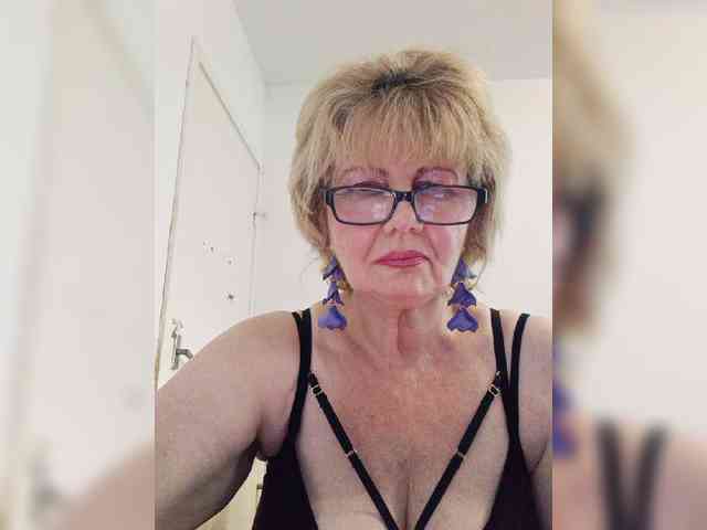 BoloshkaBlonda webcam