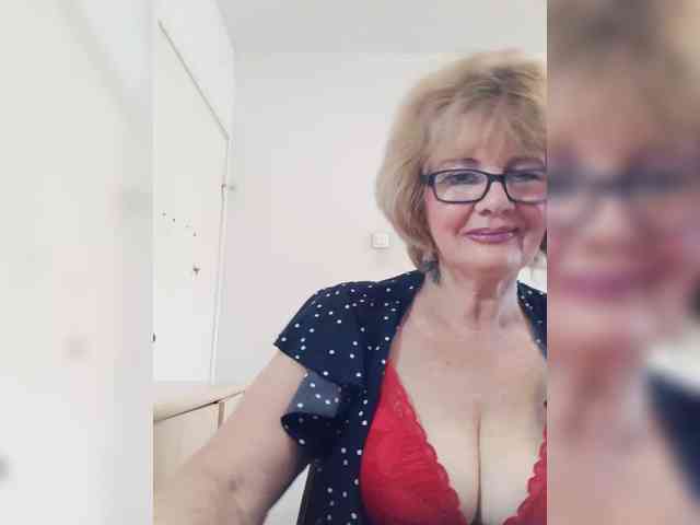 BoloshkaBlonda webcam