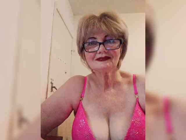 BoloshkaBlonda webcam