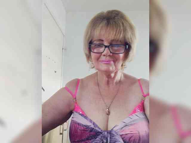 BoloshkaBlonda webcam
