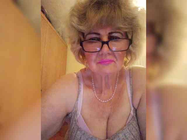 BoloshkaBlonda webcam