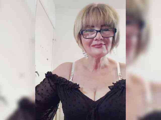 BoloshkaBlonda webcam