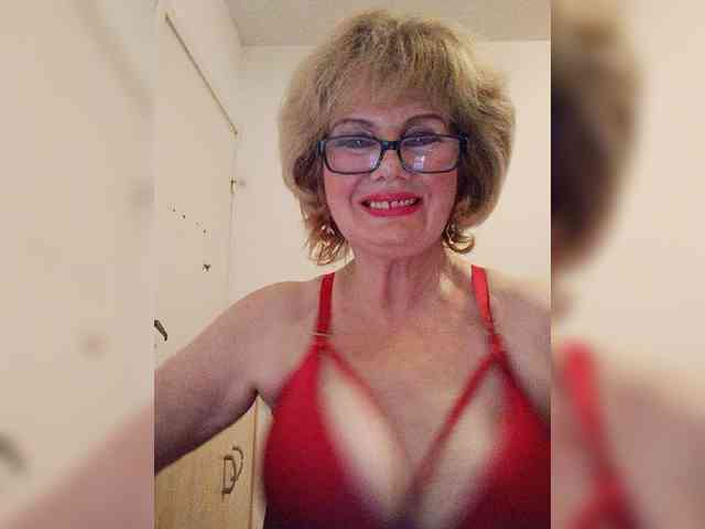 MoonGoddess webcam