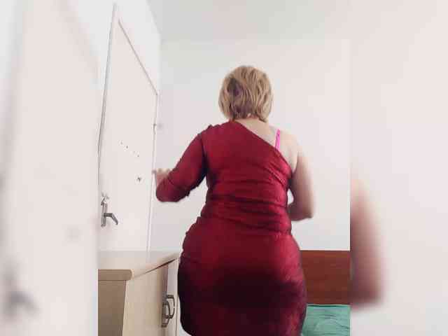 BoloshkaBlonda webcam