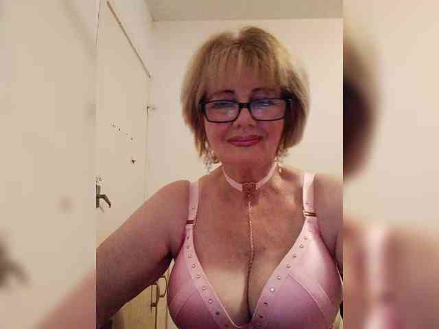 BoloshkaBlonda webcam