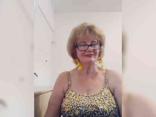 BoloshkaBlonda webcam