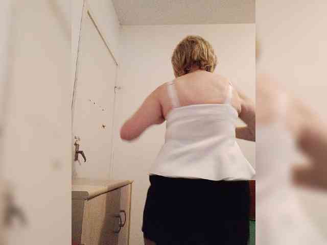 BoloshkaBlonda webcam
