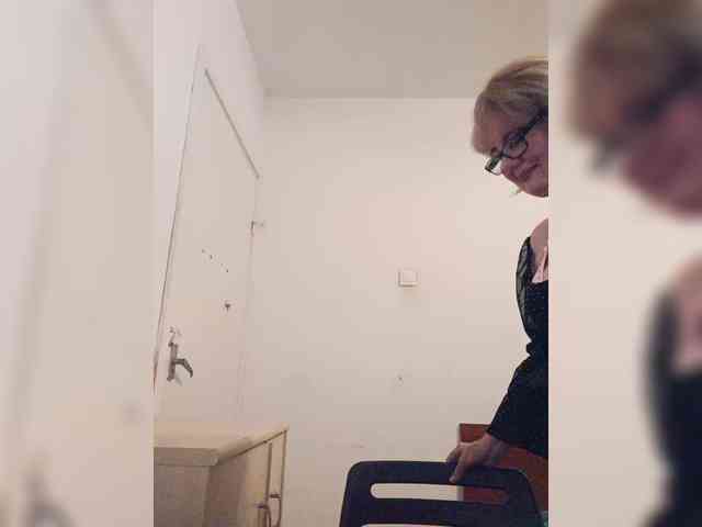 BoloshkaBlonda webcam
