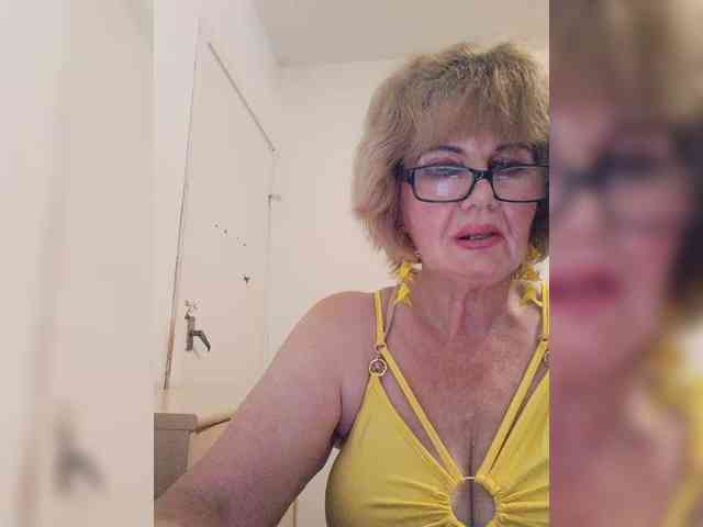 BoloshkaBlonda webcam