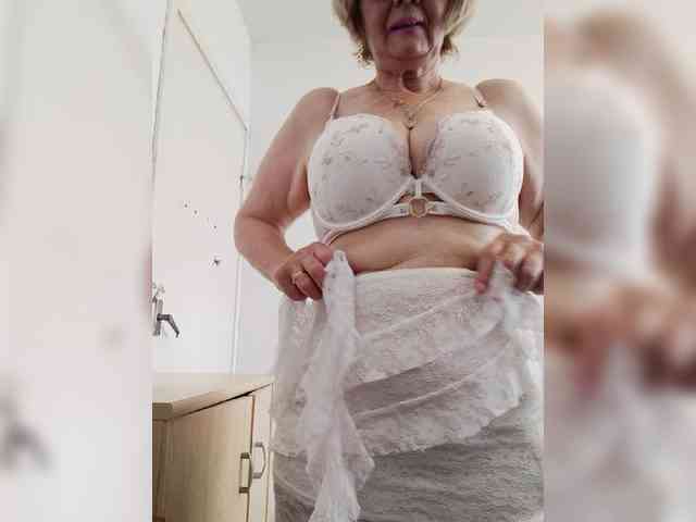 BoloshkaBlonda webcam
