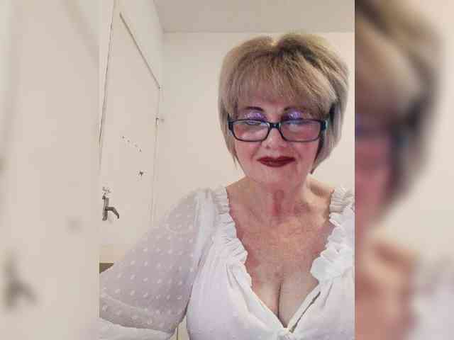 BoloshkaBlonda webcam