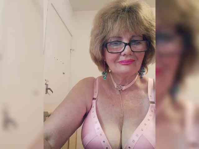BoloshkaBlonda webcam