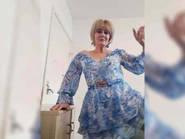BoloshkaBlonda webcam