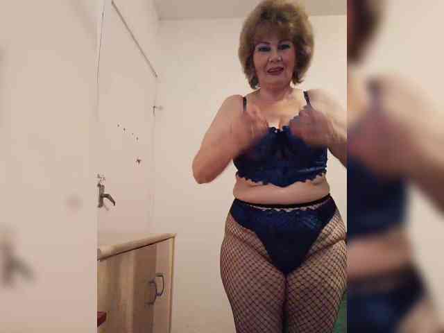 MoonGoddess webcam