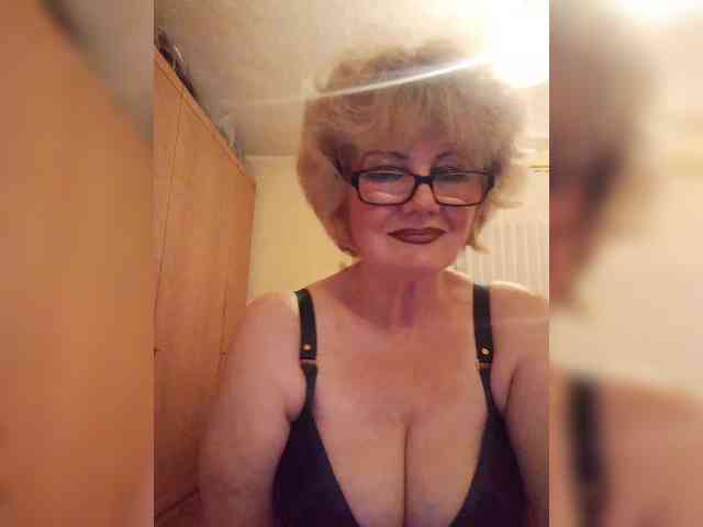 BoloshkaBlonda webcam