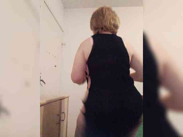 BoloshkaBlonda webcam