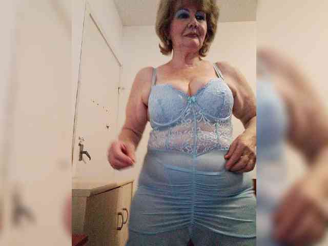 MoonGoddess webcam