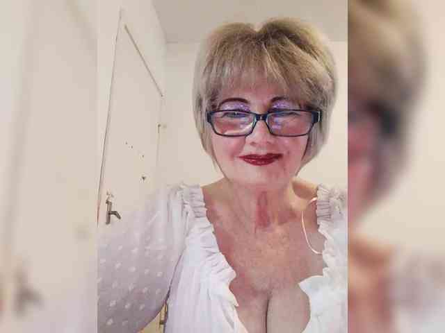 BoloshkaBlonda webcam