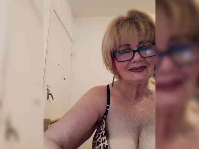 BoloshkaBlonda webcam