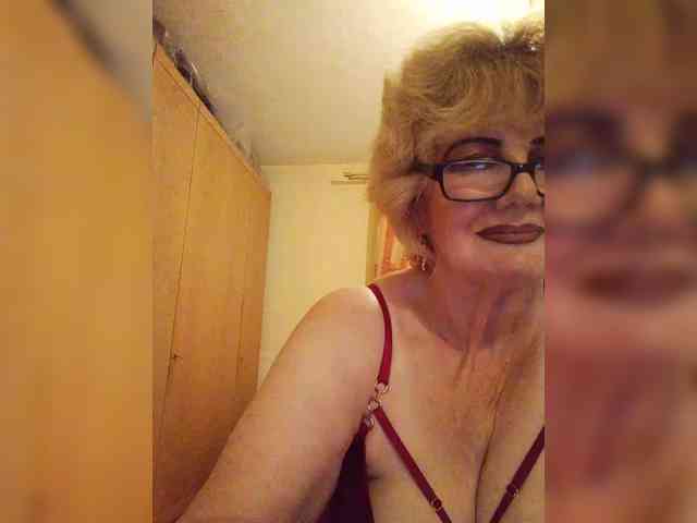 BoloshkaBlonda webcam