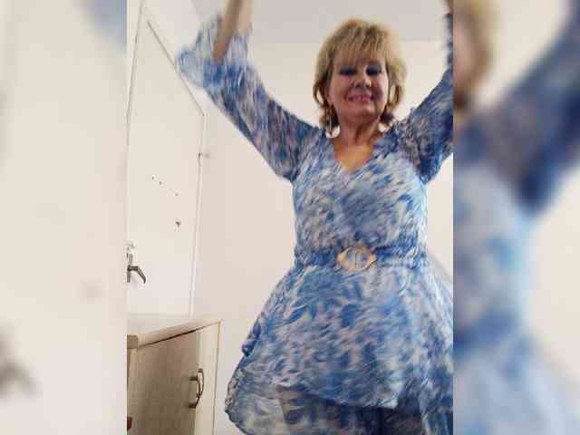 MoonGoddess webcam