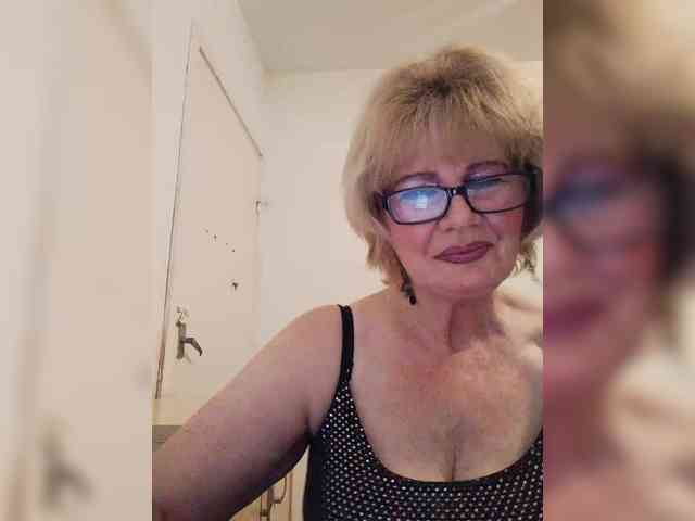KASANDRABOLOSHKA Sex Cam Show