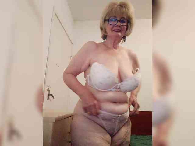 BoloshkaBlonda webcam