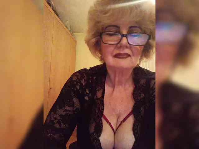 BoloshkaBlonda webcam