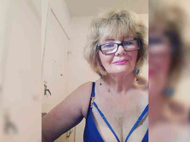 BoloshkaBlonda webcam