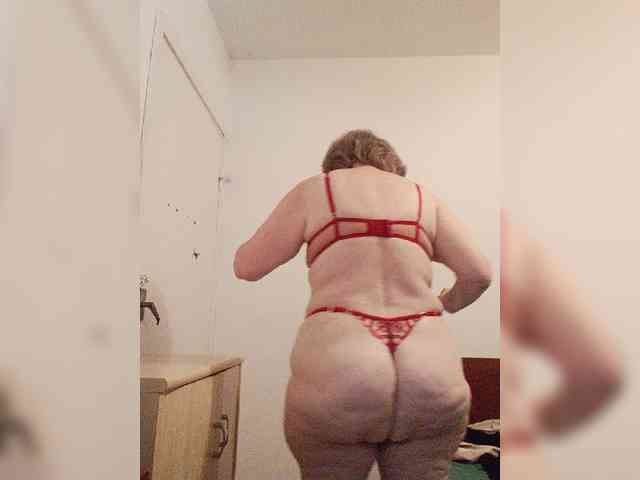 MoonGoddess webcam