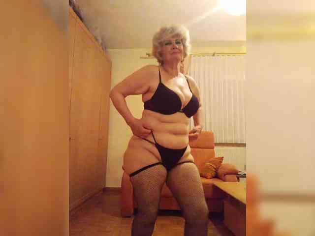 BoloshkaBlonda webcam