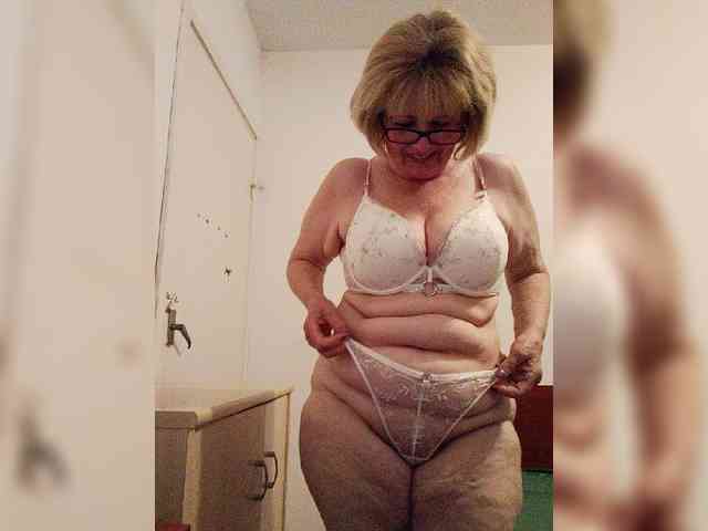BoloshkaBlonda webcam