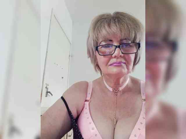BoloshkaBlonda webcam