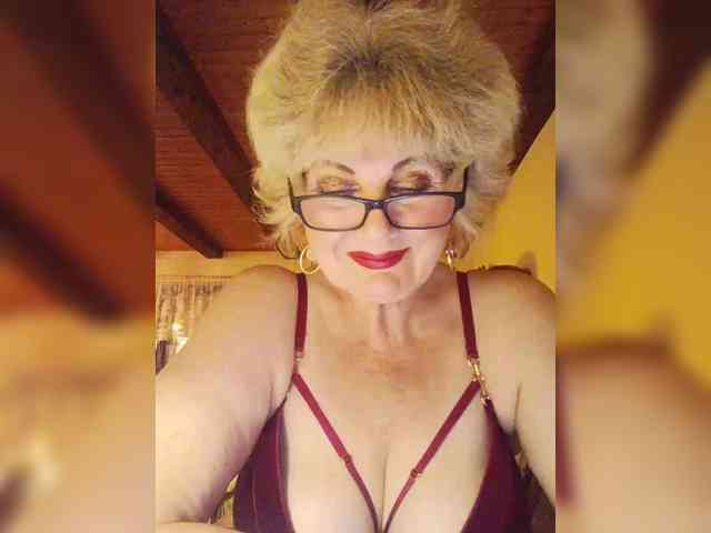 Модель: BoloshkaBlonda