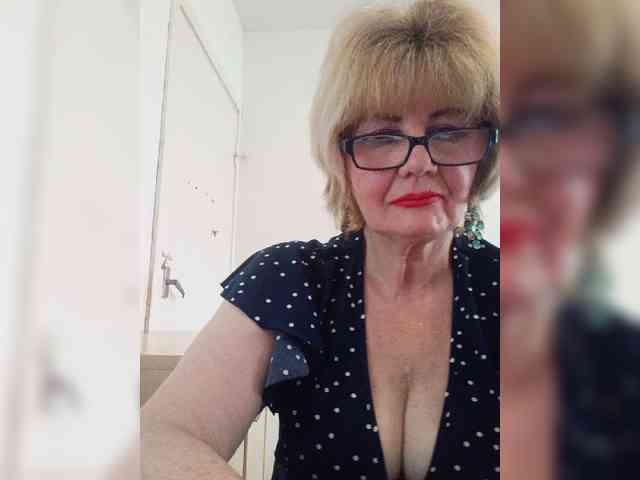 BoloshkaBlonda webcam