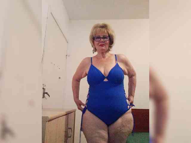 KASANDRABOLOSHKA Sex Cam Show