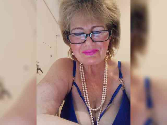 BoloshkaBlonda webcam