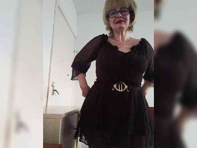 BoloshkaBlonda webcam