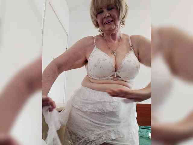 BoloshkaBlonda webcam