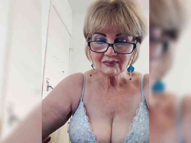 BoloshkaBlonda webcam