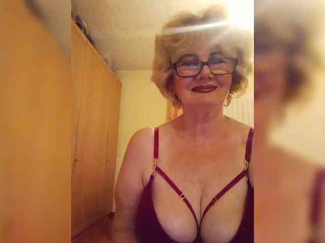 BoloshkaBlonda webcam